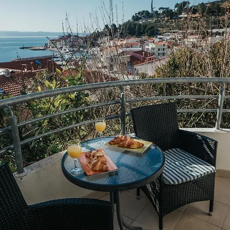 Mandarina * Podgora (Split-Dalmatia)